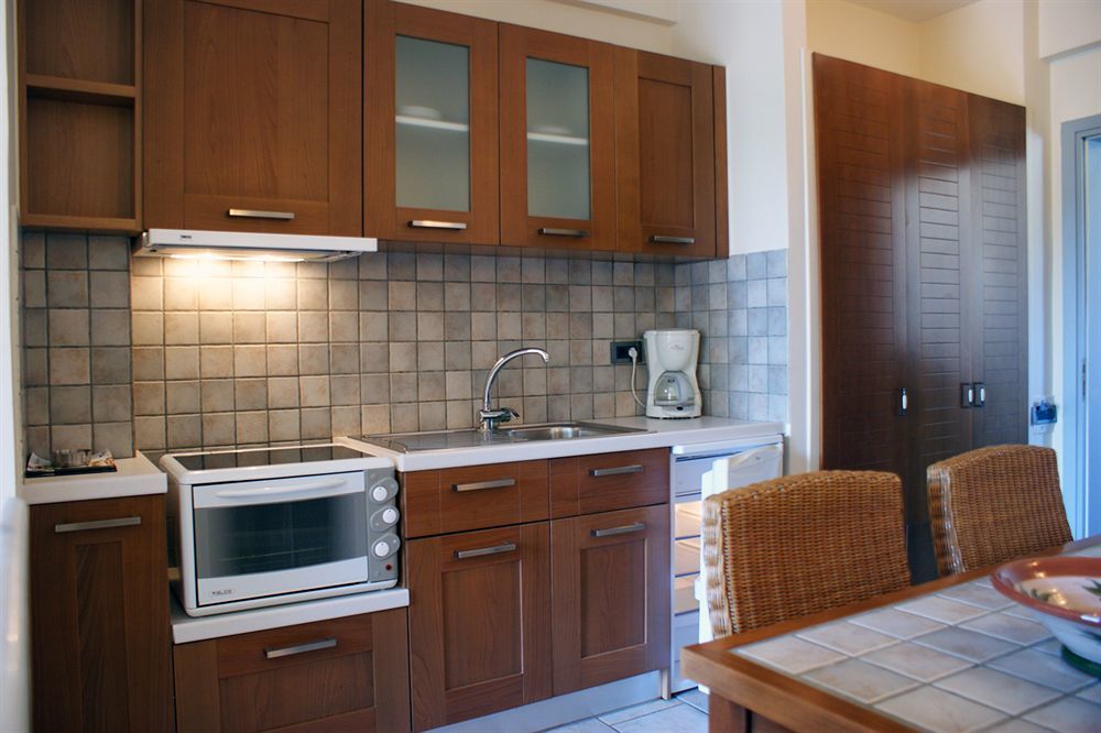 Harmony Hotel Apartments Selianítika エクステリア 写真